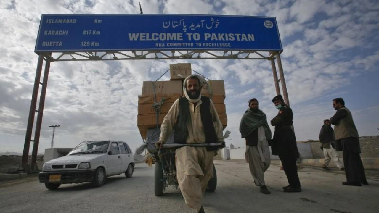 Afghan sentry opens fire, claims two lives at Chaman check post