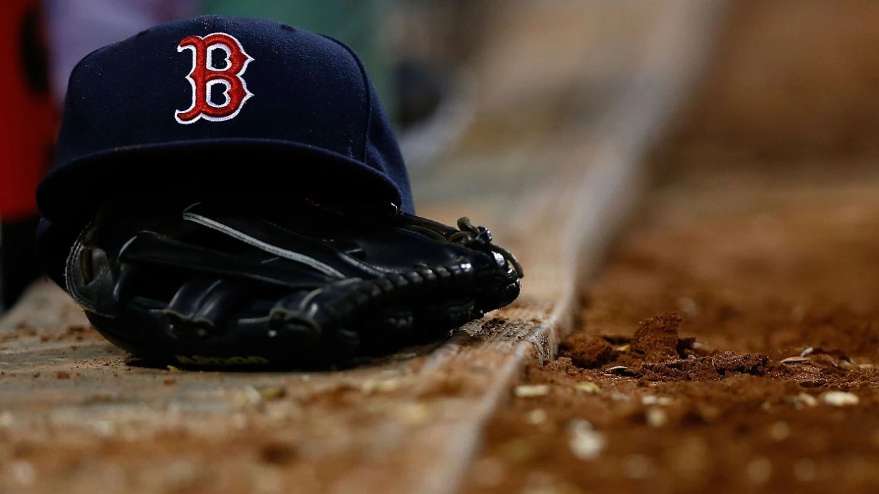 Sources: Pitching coach Bush fired by Red Sox