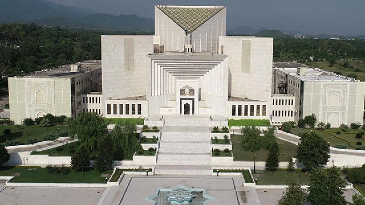 SC nullifies civilians' trial in military courts