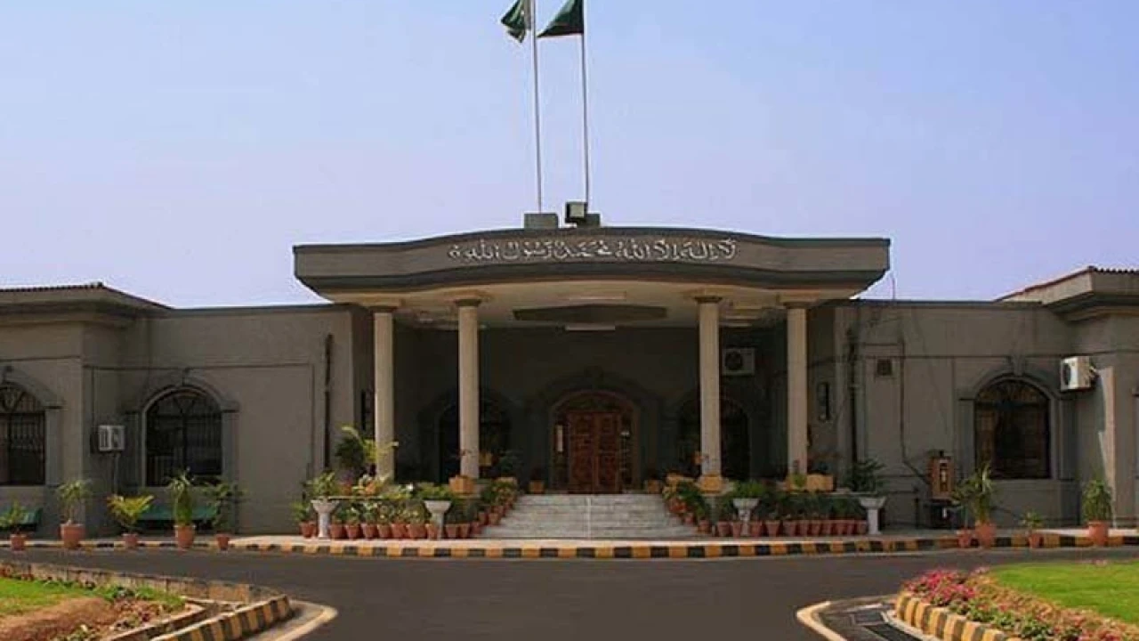 IHC to hear contempt of court plea against Nawaz Sharif on Nov 15