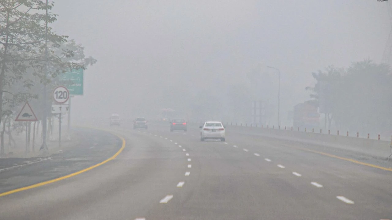 M2 Motorway closed due to fog