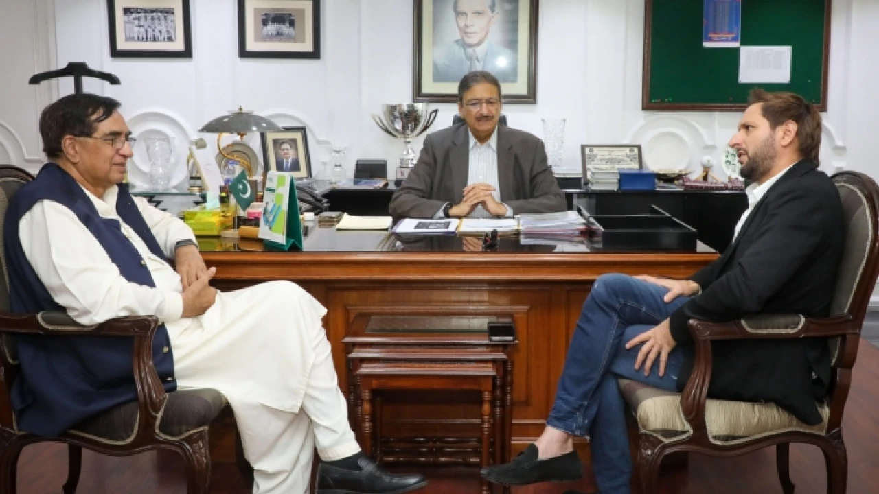 Shahid Afridi meets Chairman PCB Management Committee