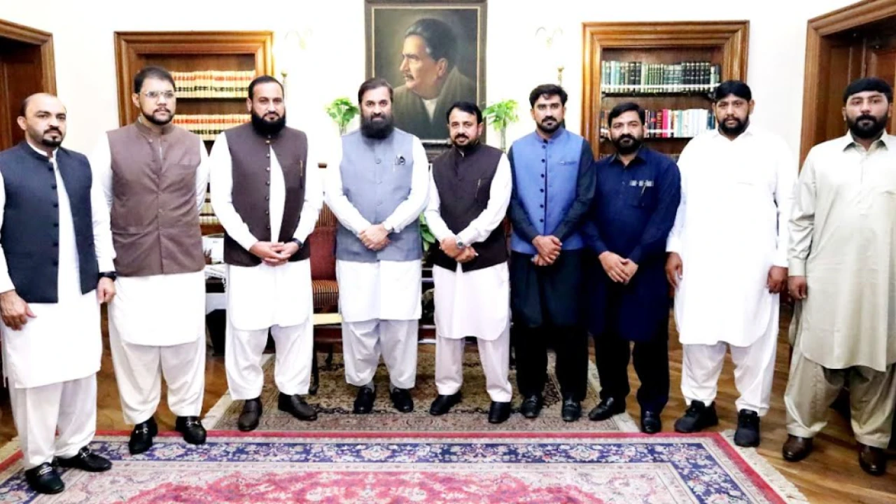 Overseas Pakistanis call on Punjab governor Baligh-ur-Rehman