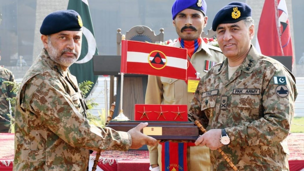 لیفٹیننٹ جنرل فیض حمید نے پشاور کی کور کمانڈسنبھال لی