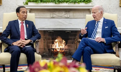 Biden meets with Indonesia president ahead of Xi summit