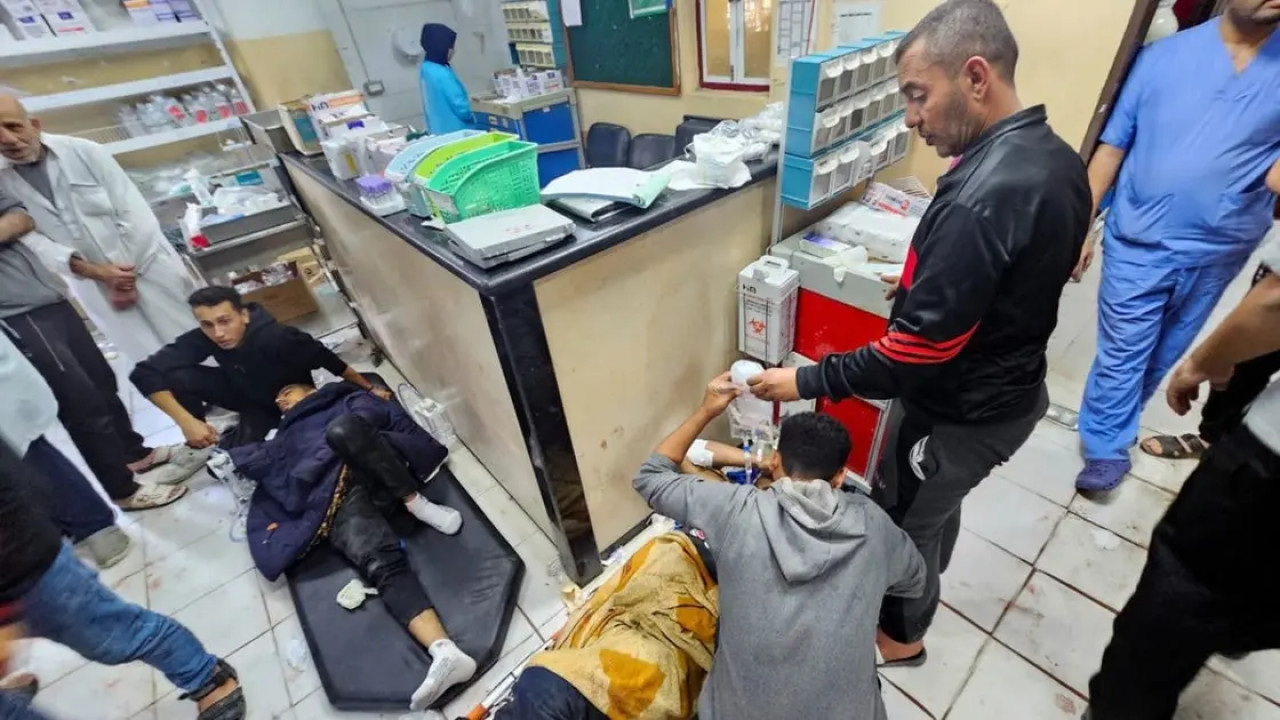 اسرائیل کا غزہ کے انڈونیشی ہسپتال پر  بمباری، 12 فلسطینی شہید