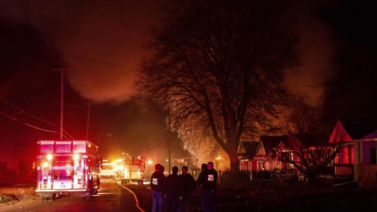 One killed, minor missing in Michigan house explosion, fire
