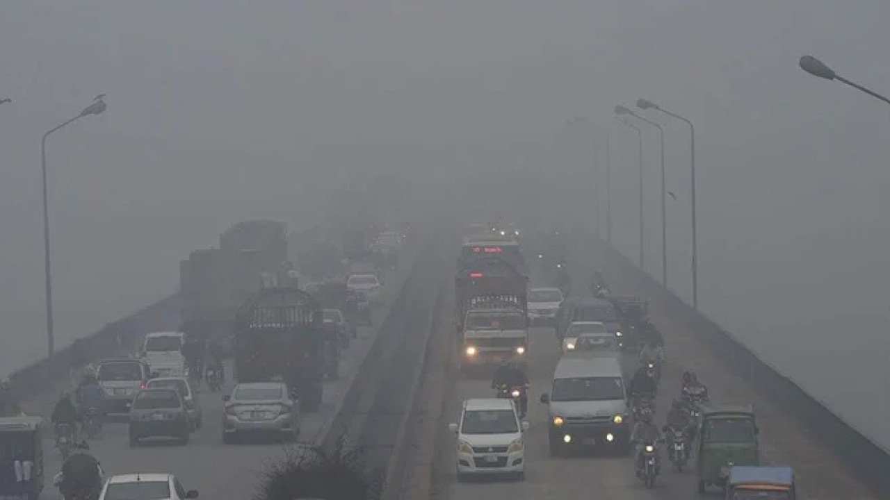 لاہور دنیا کے آلودہ ترین شہروں میں دوسرے نمبر پرآگیا
