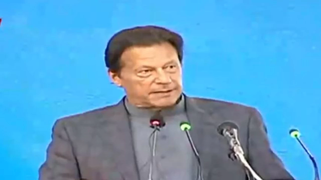 PM Imran says its unfortunate CJP and a 'convict' invited to address same event