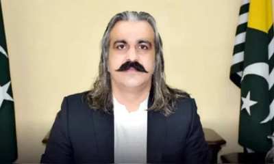 نیب پشاور نے آمدن سے زائد اثاثے بنانے کے الزام میں علی امین گنڈا پور کو کل طلب کر لیا
