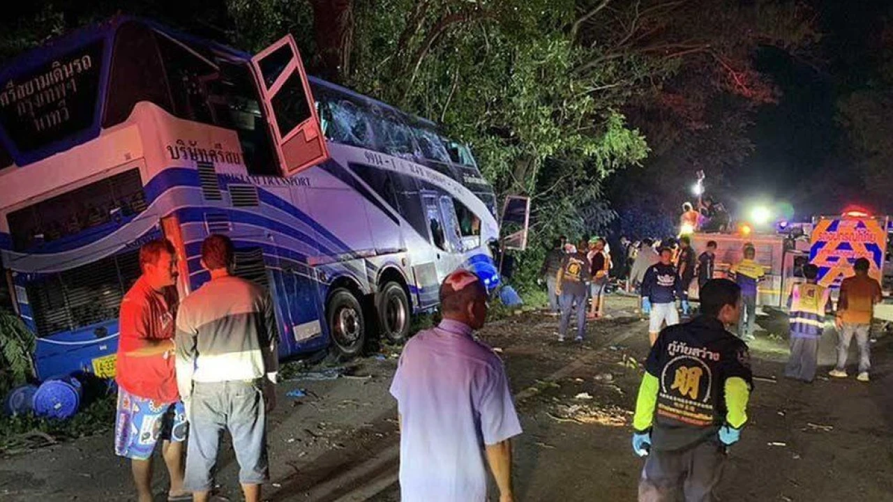 Thai bus accident kills 14, more than 20 injured