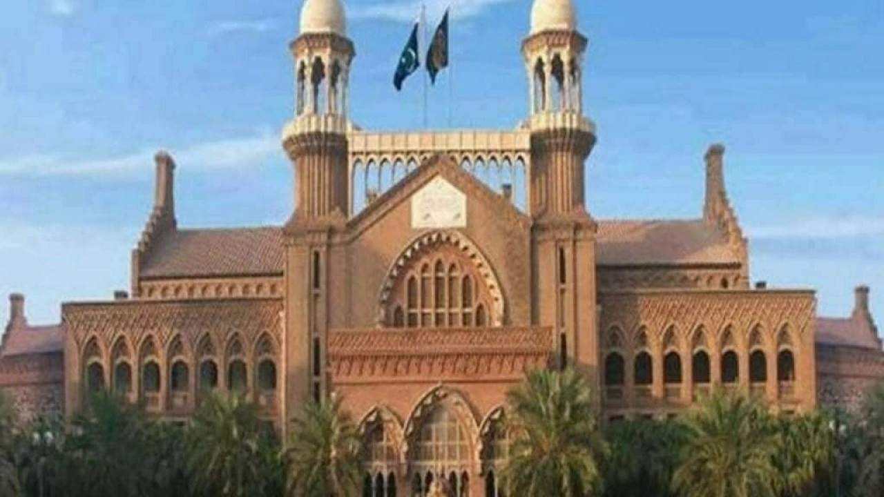 LHC bars police from harassing citizens for license