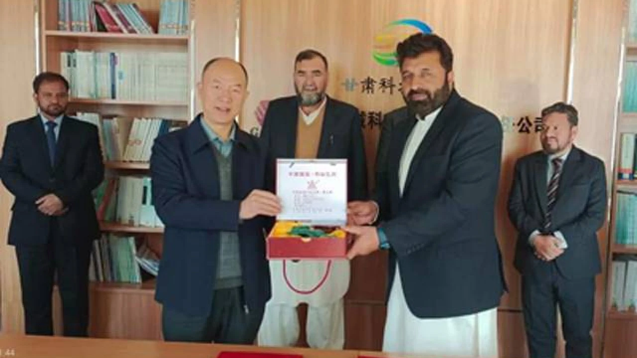 Pakistani delegation explores agri tech cooperation in Gansu, China