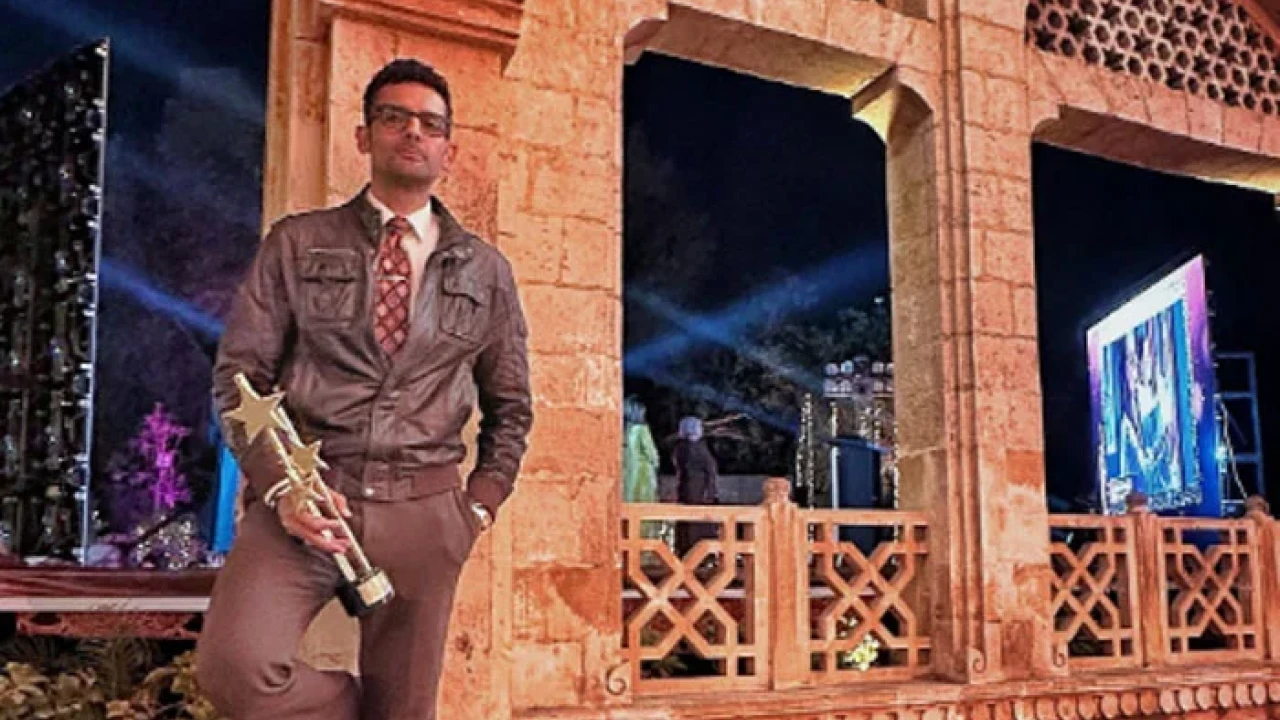 Mohib Mirza wins best actor award