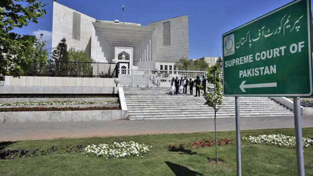 SC constitutes larger bench on lifelong disqualification