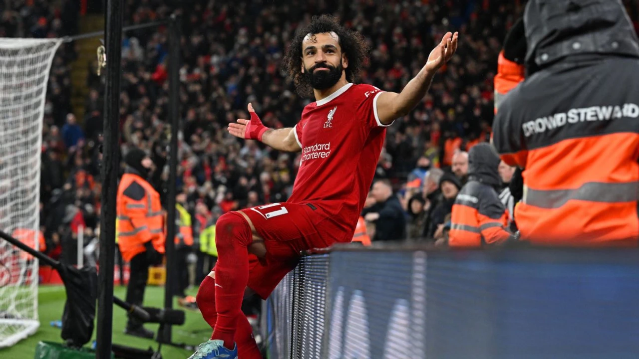 Liverpool are look to extend the contract of Mohamed Salah. 