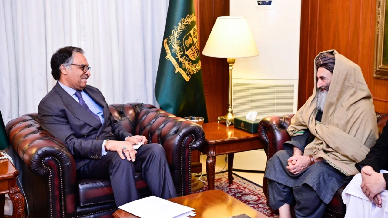 Caretaker FM reaffirms Pakistan’s commitment to continued engagement, ties with Afghanistan