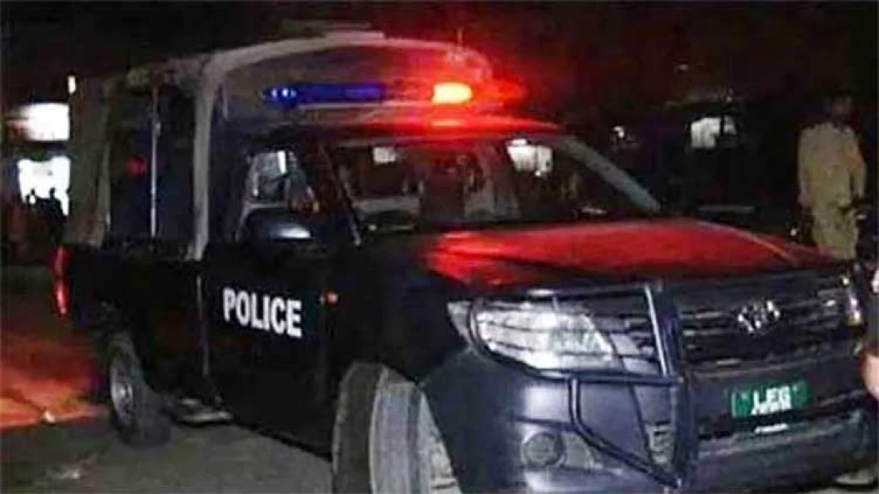 Police arrests two bandits in Karachi encounter