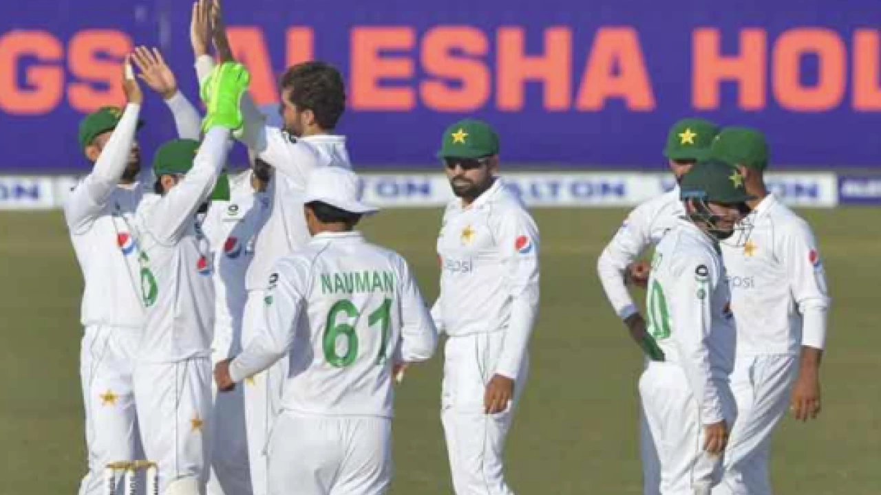 Green shirts on firm footing for victory against Bangladesh in first test match