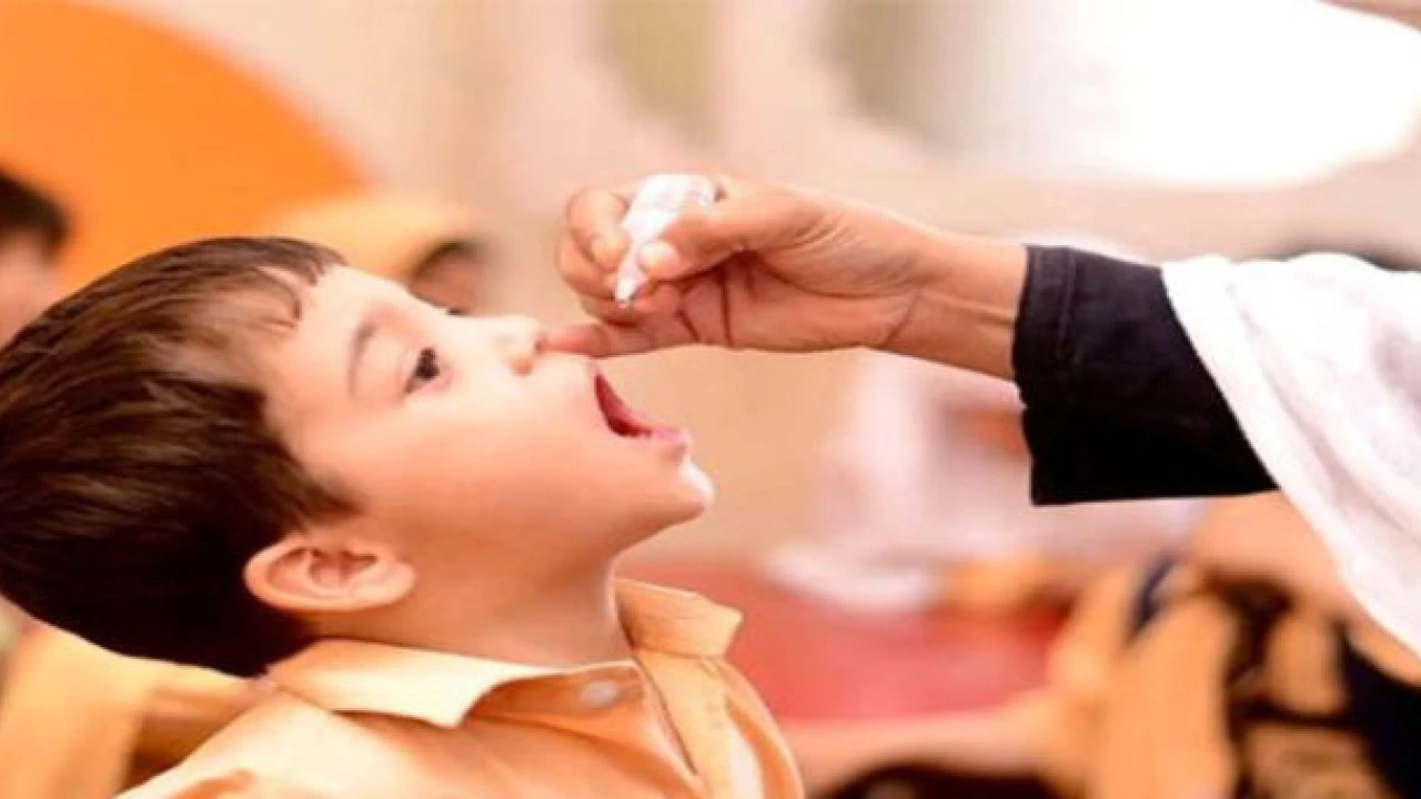 DC Islamabad kicks off  anti-polio drive targeting 400,000 children