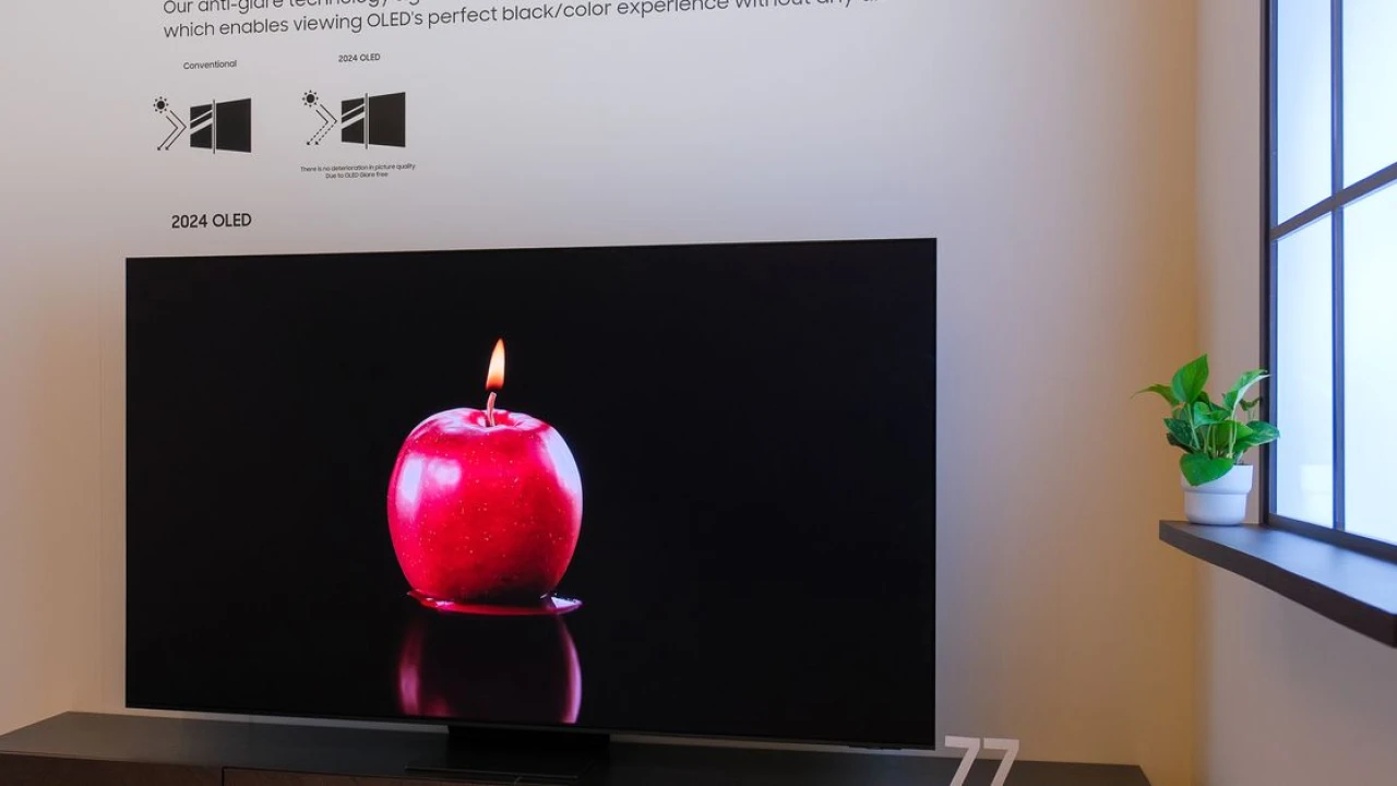 Samsung’s new OLED TV could make annoying glare a thing of the past