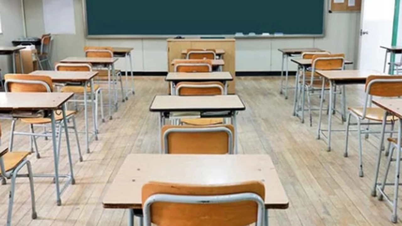 Govt announces closure of public and private schools from Dec 15