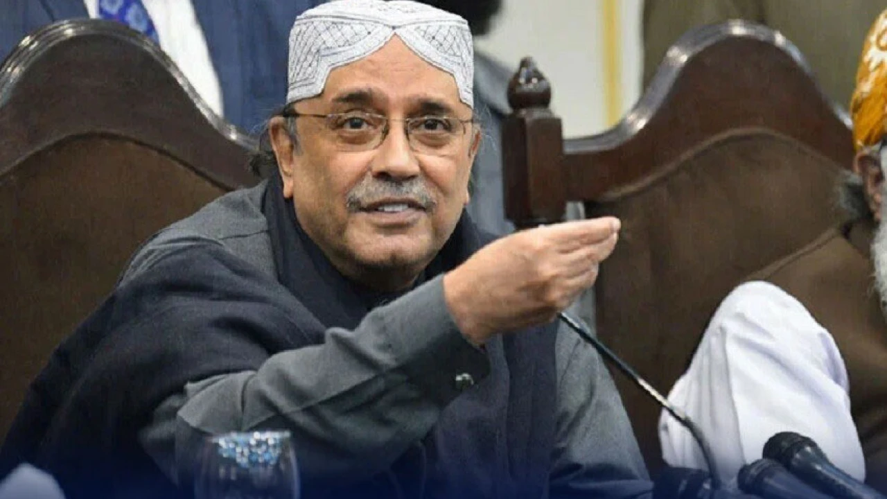 NA 207: Zardari in first place in unofficial results