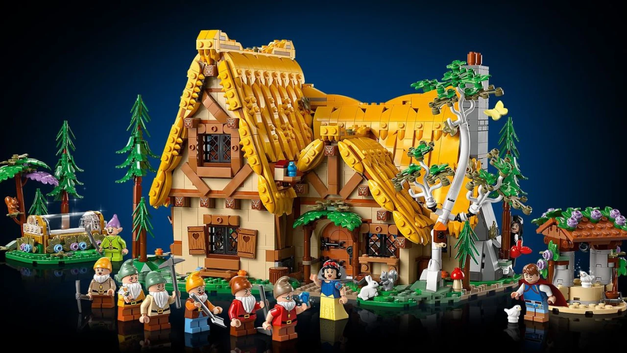 Lego’s new Snow White and the Seven Dwarfs set comes with a teensy controversy