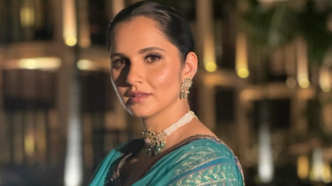 Sania Mirza with her new pictures sets internet on fire