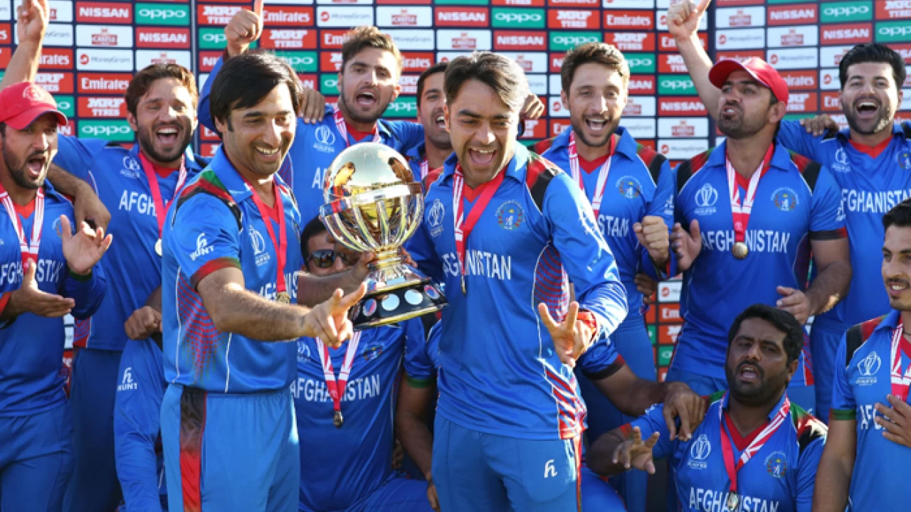 Taliban say Afghan men's cricket to continue with game in routine