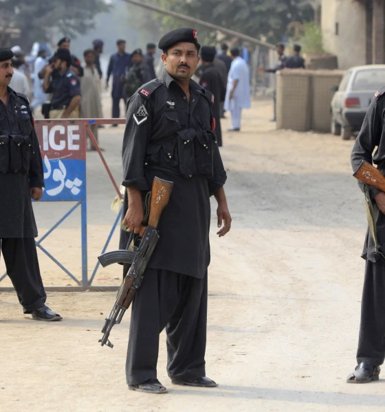Terrorists fired on police in Peshawar