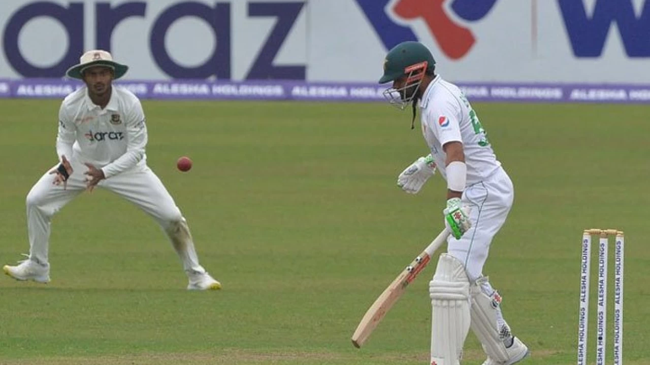 Dhaka Test: Pakistan continue to bat against Bangladesh on Day 4
