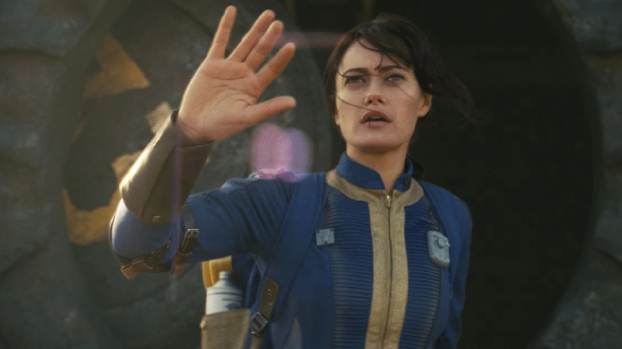 Amazon’s new Fallout trailer looks just like the games: grim, goofy, and gruesome