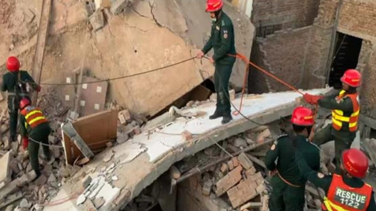 Nine killed in Multan after three-storey house collapses 