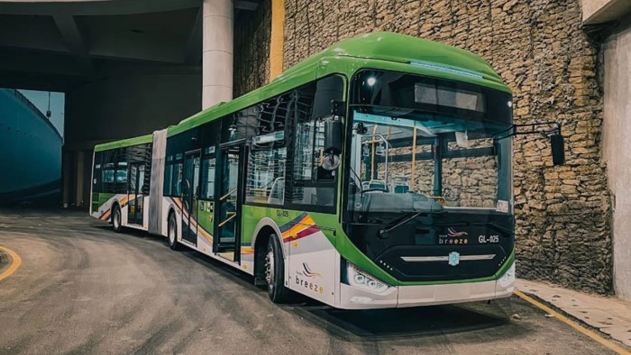 PM Imran Khan to inaugurate Karachi’s Green Line BRT tomorrow