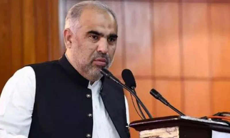 Qaiser Hits Back At Federal Ministers For Allegedly Politicizing 