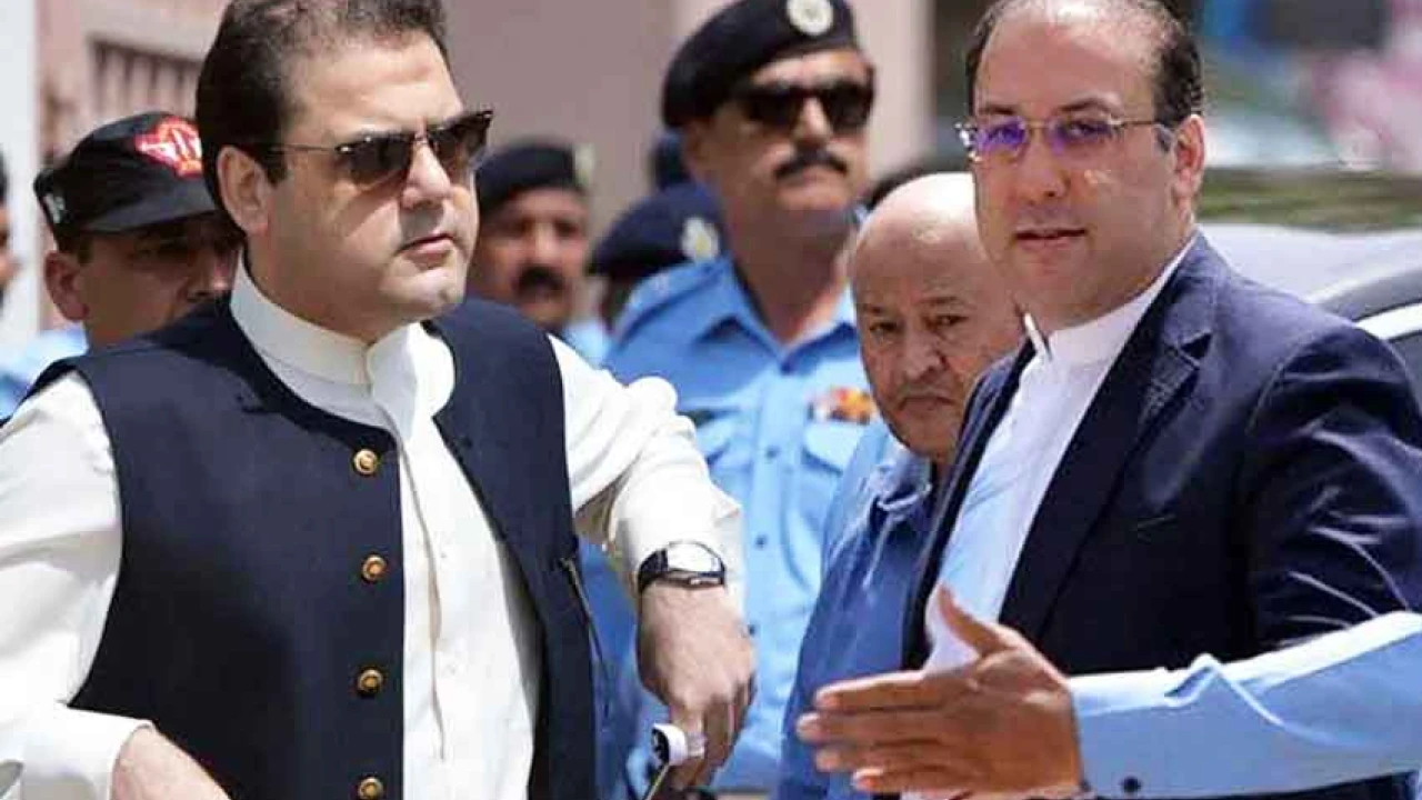 Nawaz Sharif’s sons Hassan, Hussain set free in NAB references