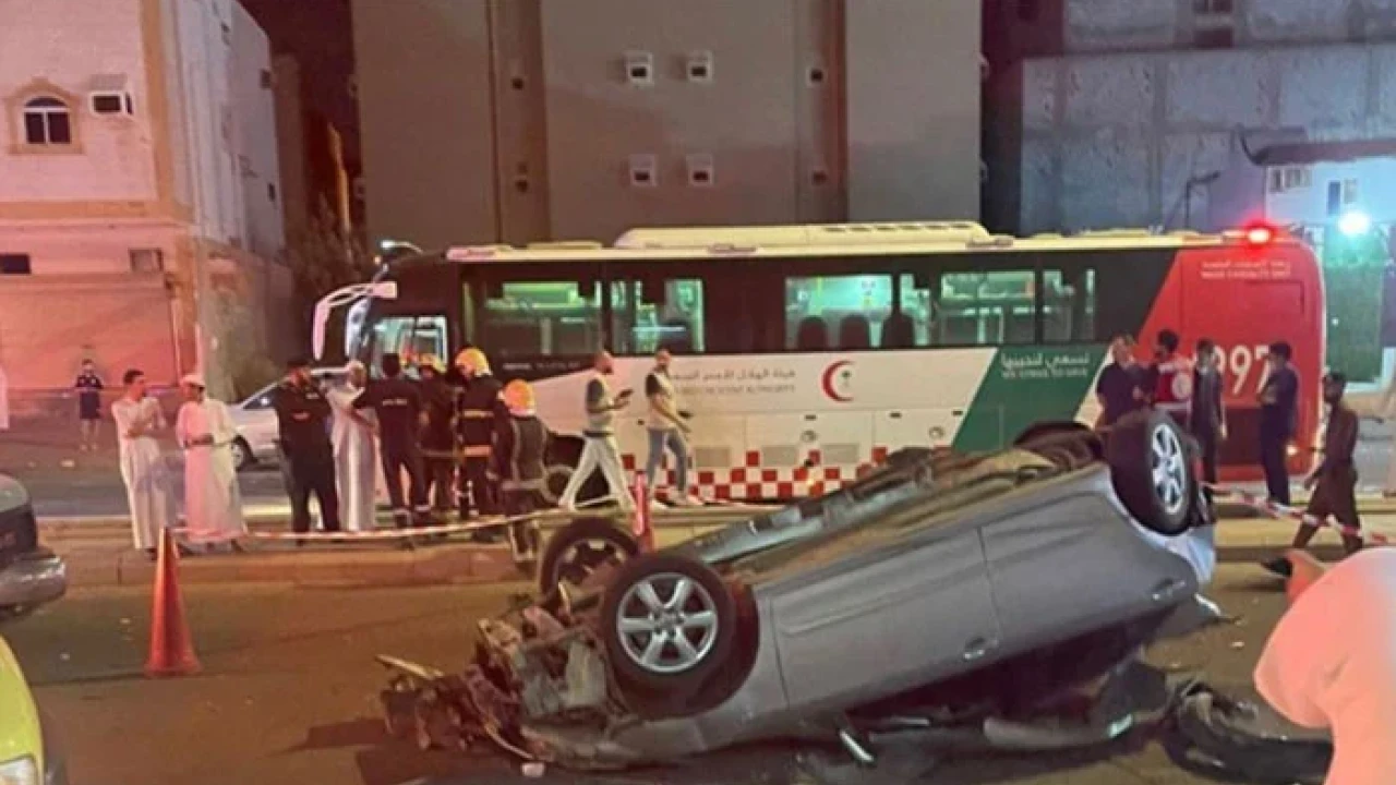 Speeding car rams into people sitting at Iftar table in Makkah