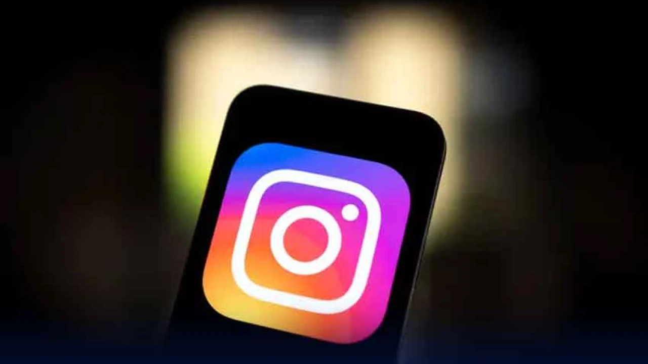 Instagram account suddenly logged out today across world